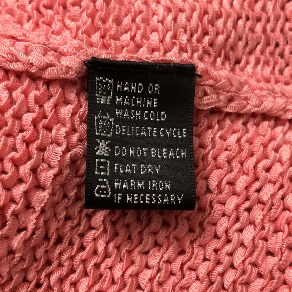 AUGUST SILK KNITS TOP SIZE LARGE - Picture 7 of 8